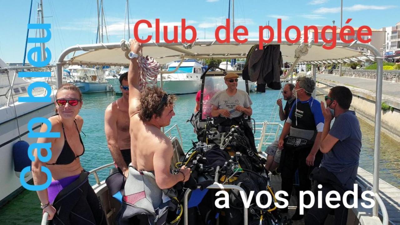 Résidence de standing la Pêcherie Spacieux T3 comme un cocon familial vue mer et sur l'avant port Sur le bout du bout de Cap d'Agde seule cap en Occitanie Extérieur photo