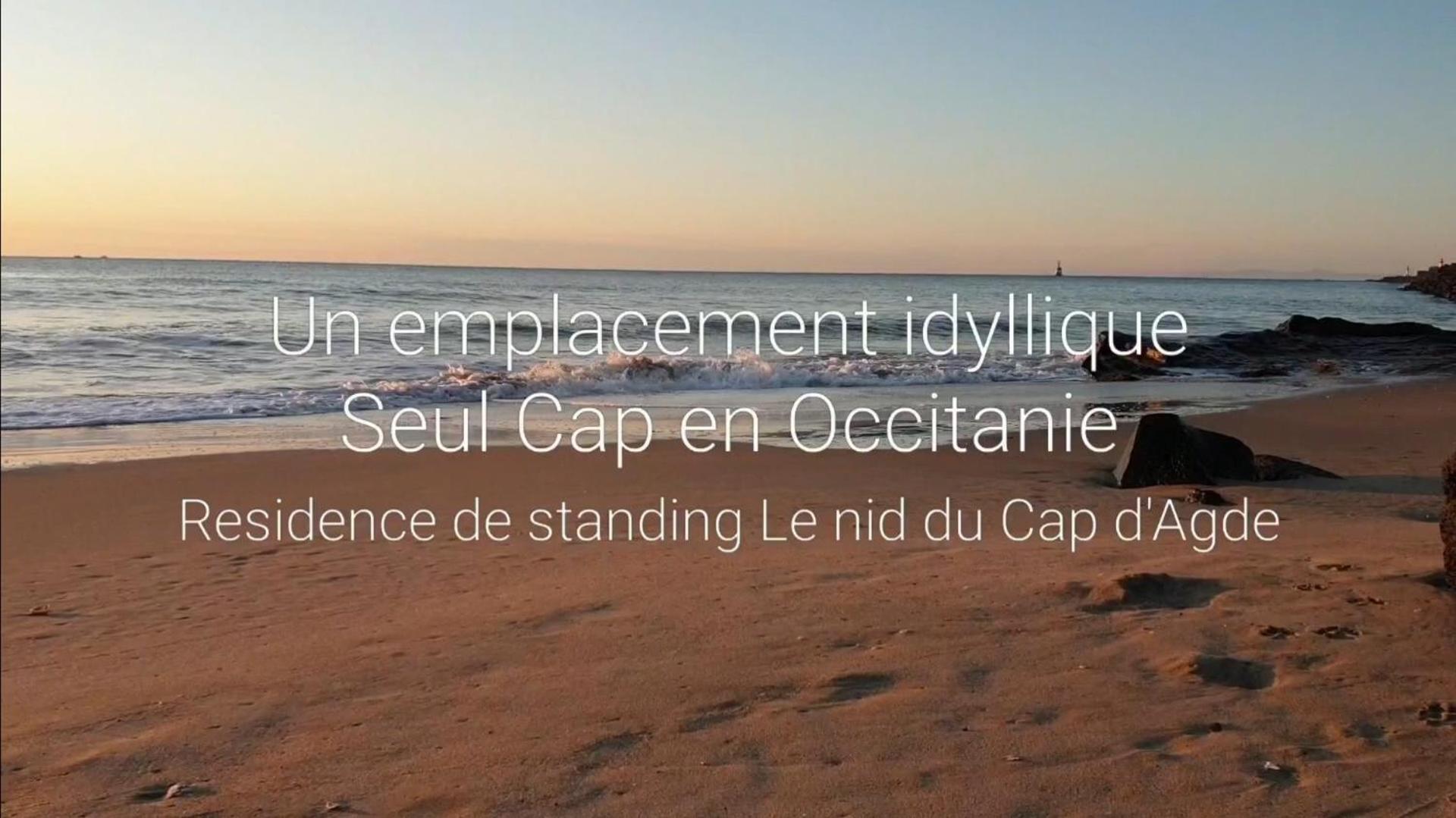 Résidence de standing la Pêcherie Spacieux T3 comme un cocon familial vue mer et sur l'avant port Sur le bout du bout de Cap d'Agde seule cap en Occitanie Extérieur photo