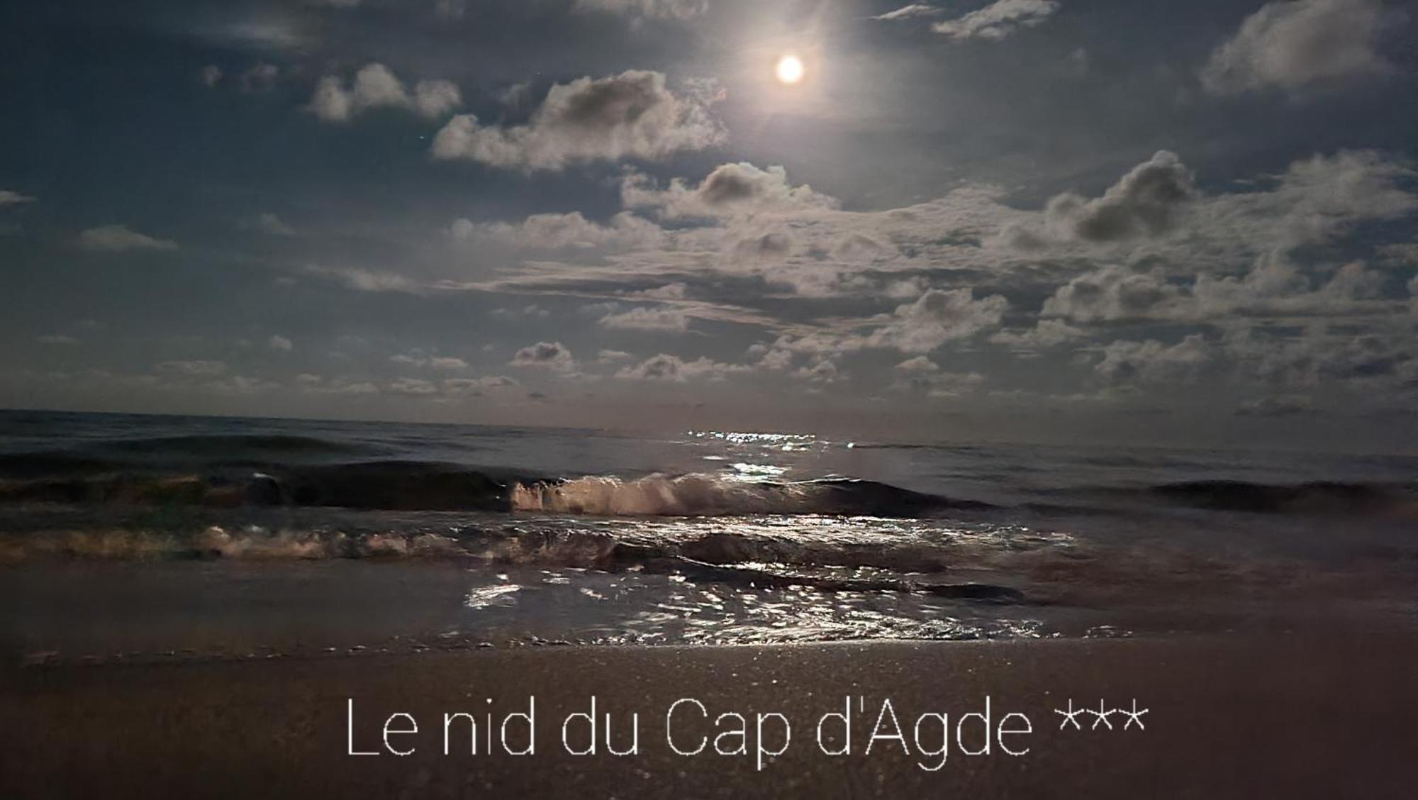 Résidence de standing la Pêcherie Spacieux T3 comme un cocon familial vue mer et sur l'avant port Sur le bout du bout de Cap d'Agde seule cap en Occitanie Extérieur photo